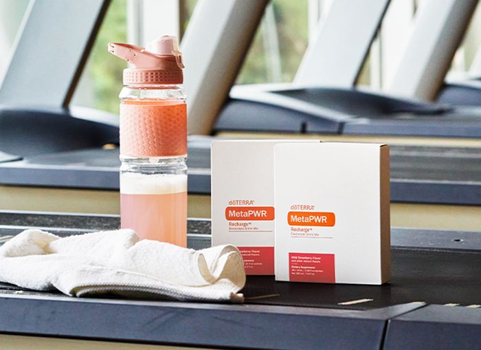 MetaPWR™ Recharge Elektrolitok és 74 féle ásványi anyag 30 tasak - Szamóca íz MetaPWR™ Recharge Elektrolitok és 74 féle ásványi anyag 30 tasak - Szamóca íz